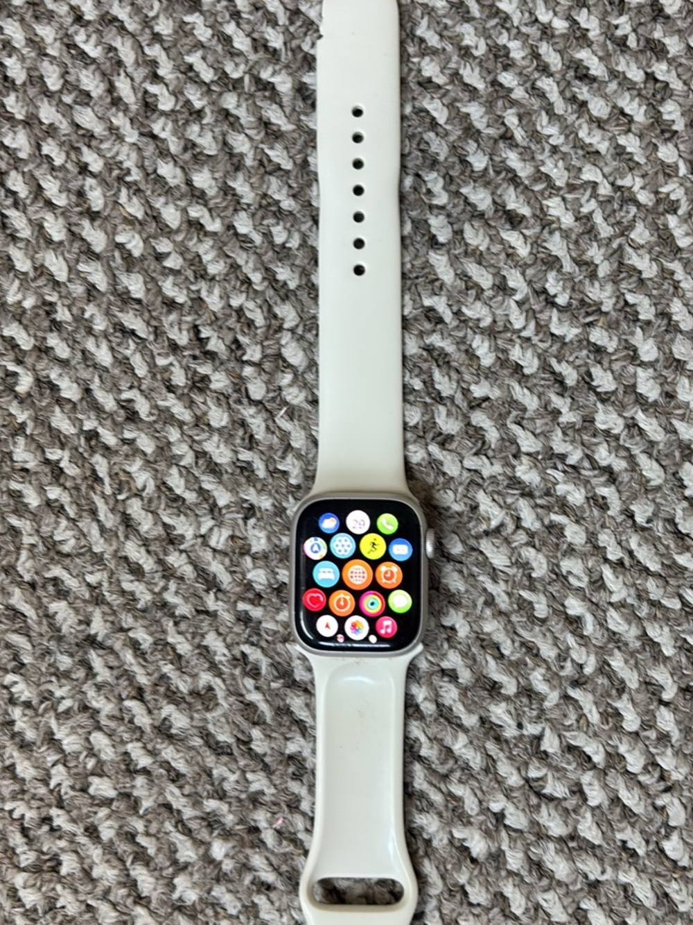 Apple Series 7 Starlight Watch W band and Charger -ready to pair